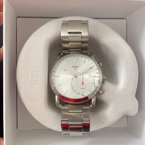 Fossil hybrid smart watch Q commuter NWT